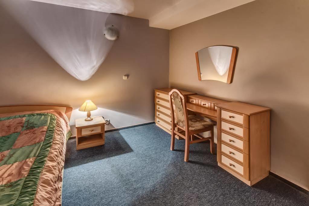 Hotel Kujawy Wloclawek Luaran gambar